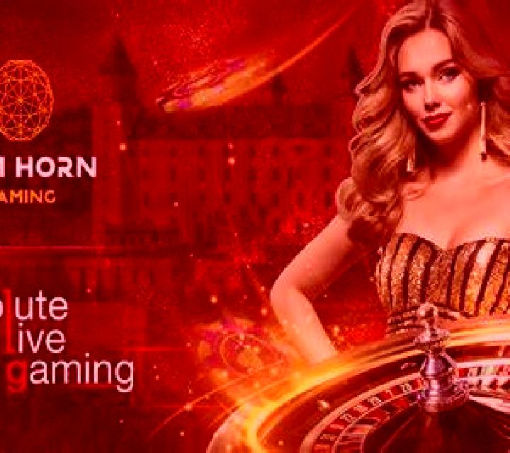 Zoey, 35, a brunette amber-eyed asian companion based in San Damian. Offering BDSM, Fetish, Overnight. Available for incall and outcall, day and evening dates.